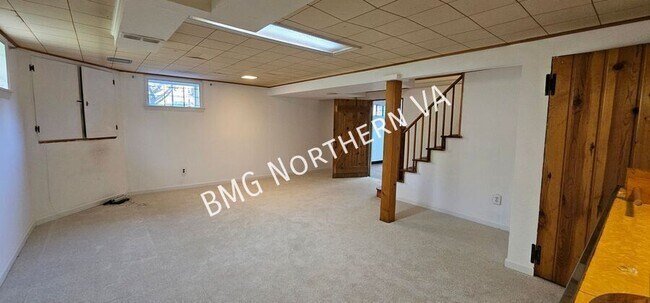 Building Photo - 2300 N Buchanan St