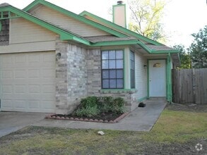 Building Photo - 1905 Golden Pheasant Dr