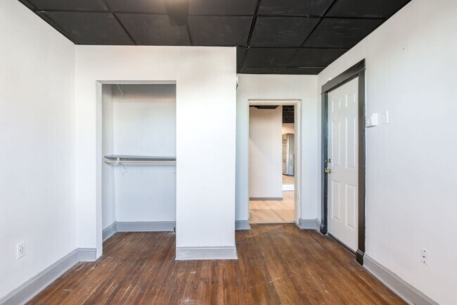 Building Photo - 408 Ann Ave