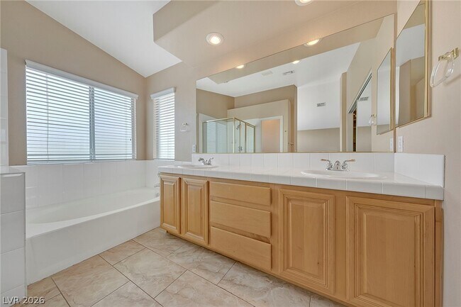 Building Photo - 9387 S Chateau St Jean Dr