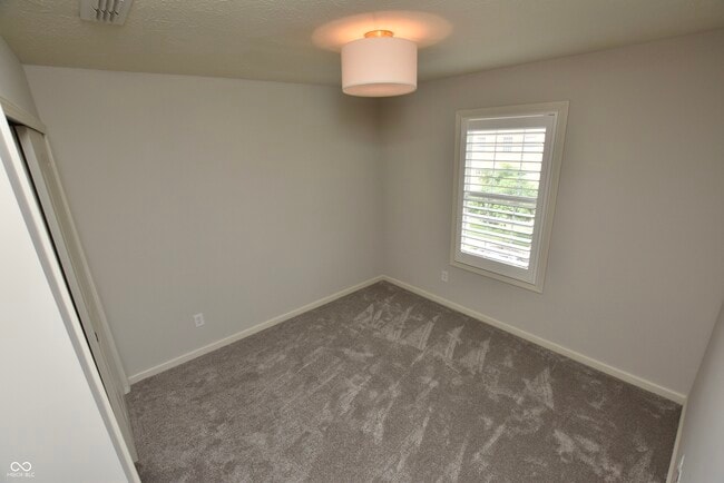 Building Photo - 12771 Apsley Ln