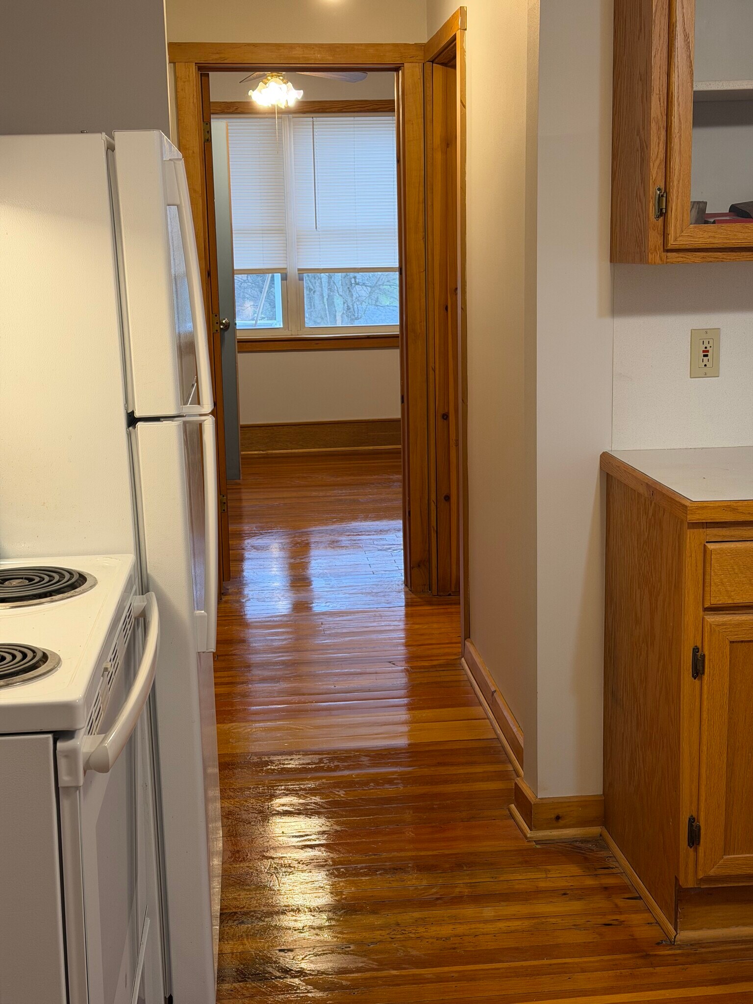 Building Photo - 56 Westwood Ave