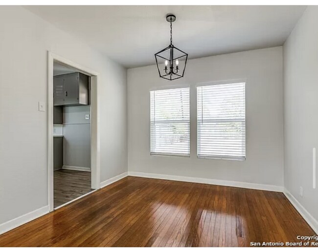 Building Photo - 229 Greer St