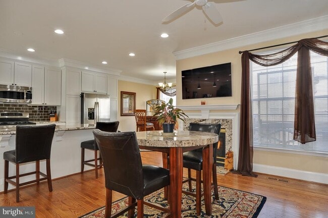 Building Photo - 5306 Sandyford St