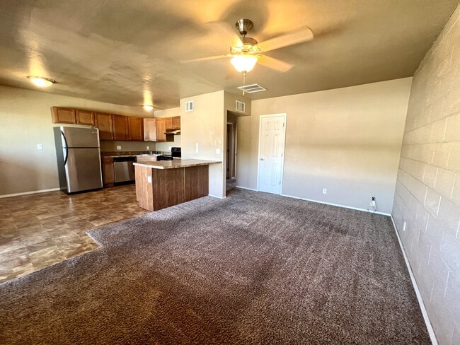 Building Photo - 2821 N Columbus Blvd