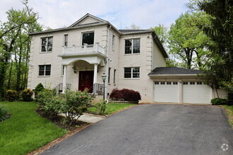 Building Photo - Welcome Home