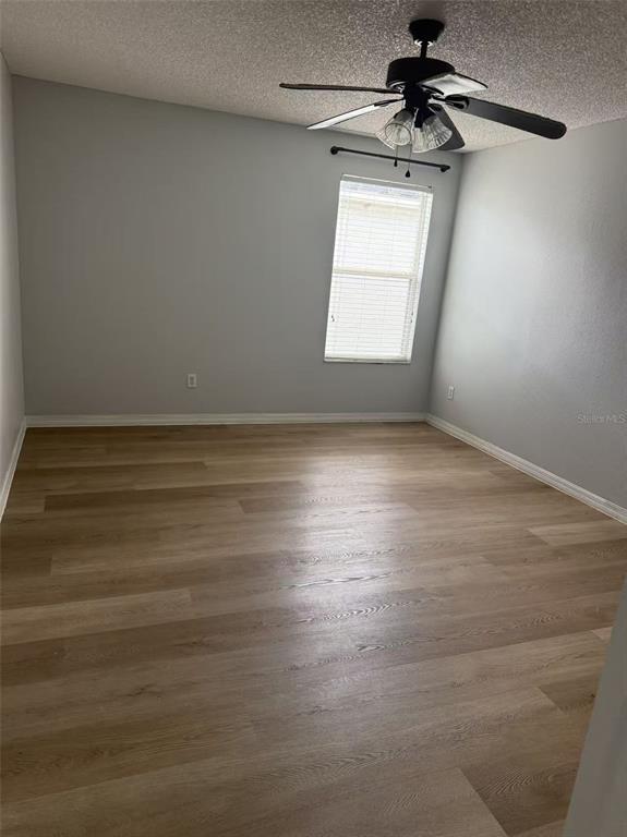 Building Photo - 842 Horseshoe Falls Dr