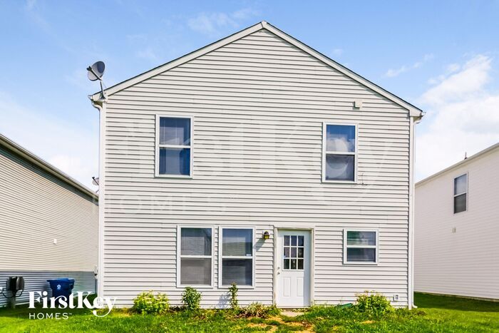 Building Photo - 8837 Hosta Way