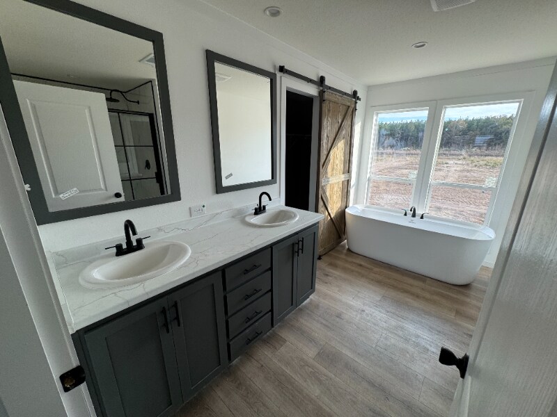 Building Photo - 362 Patriot Ln