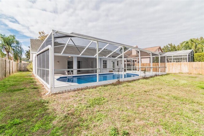 Building Photo - 3034 Ellington Way
