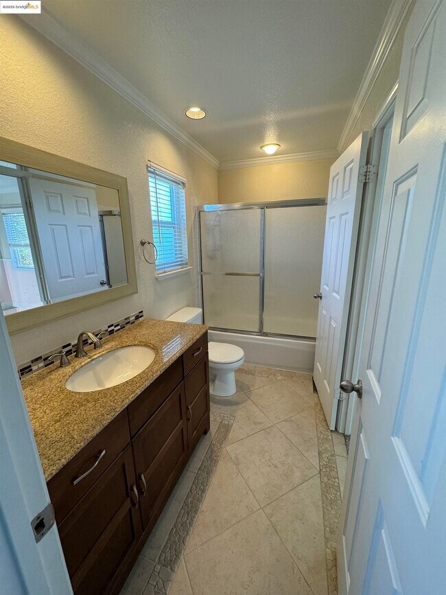 Building Photo - 4507 Cove Ln