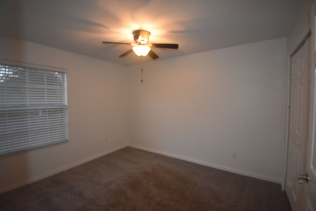 Building Photo - Townhome in Wekiva Reserve Half off 1st FU...