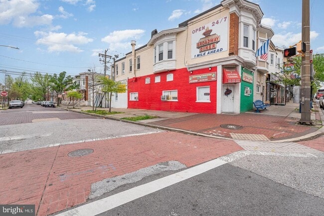 Building Photo - 4600 Eastern Ave