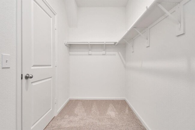 Building Photo - 5903 Grantgrala Dr