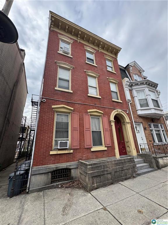 Building Photo - 36 S 10th St