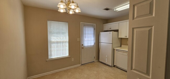 Building Photo - 112 Brandimere Drive
