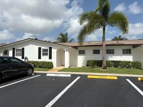 Building Photo - 2930 Crosley Dr E