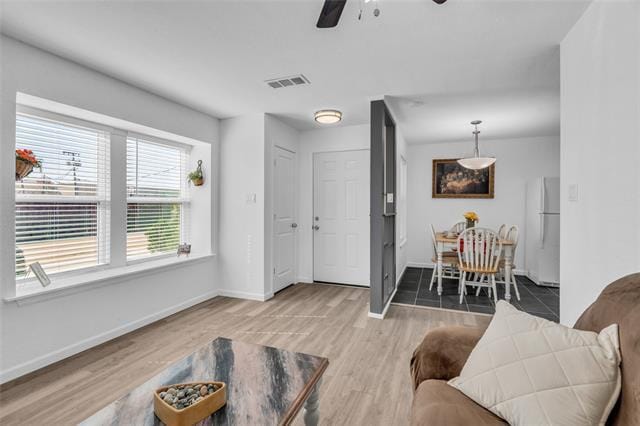 Building Photo - 1321 Parkway Ct