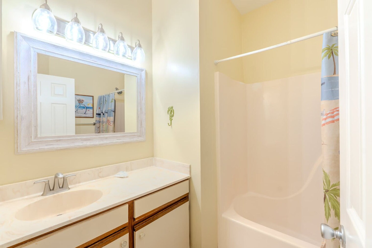 Building Photo - 137 Cordillo Pkwy