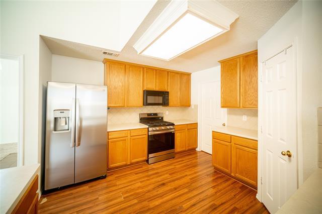 Building Photo - 4500 Shady Hollow Dr