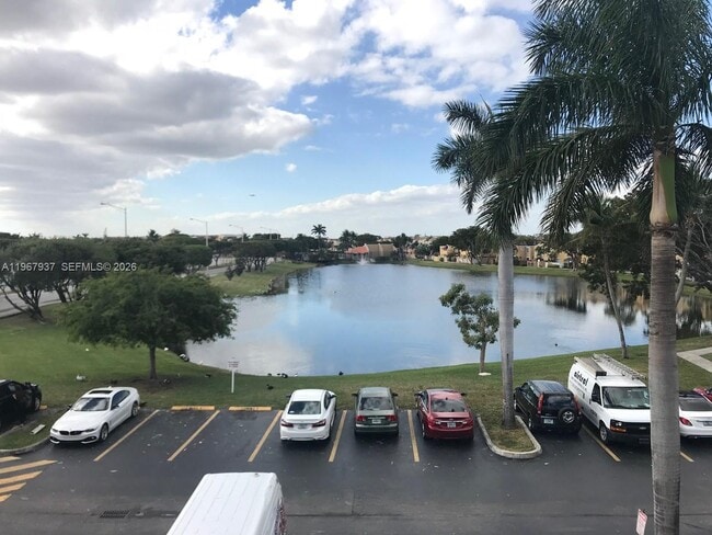 Building Photo - 301 NW 84th Ct