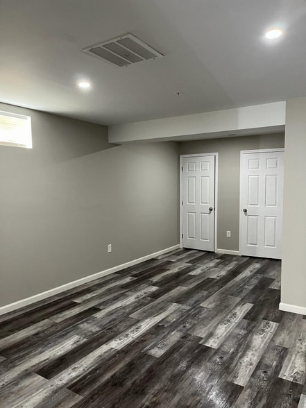 Building Photo - 12221 Fallen Timbers Cir