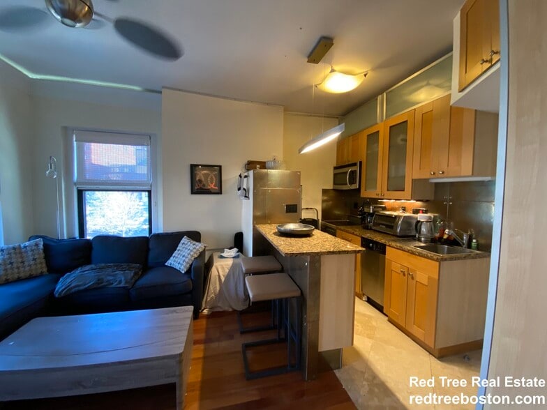 Building Photo - 55 St Stephen St