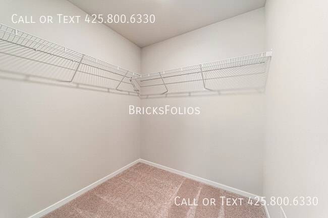 Building Photo - 4245 Pronghorn Pl