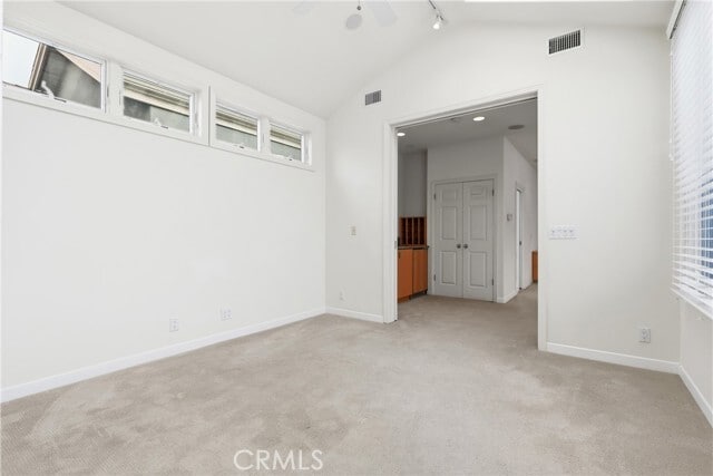 Building Photo - 500 3rd St