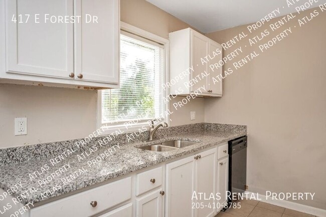 Building Photo - 417 E Forest Dr