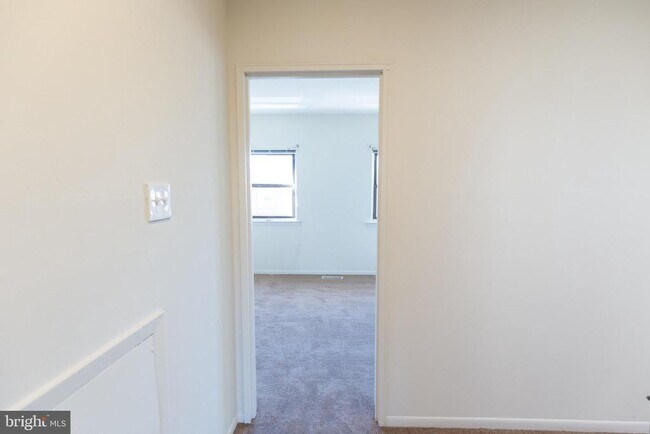 Building Photo - 2031 South St