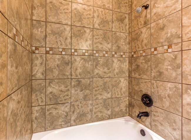 Building Photo - 5444 Pedro Lucero Dr