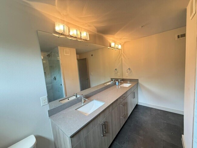 Building Photo - 3600 S Lamar Blvd