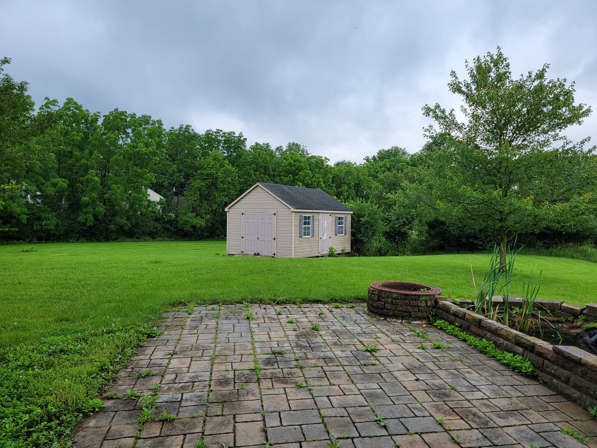 Building Photo - 27 Beech Ct