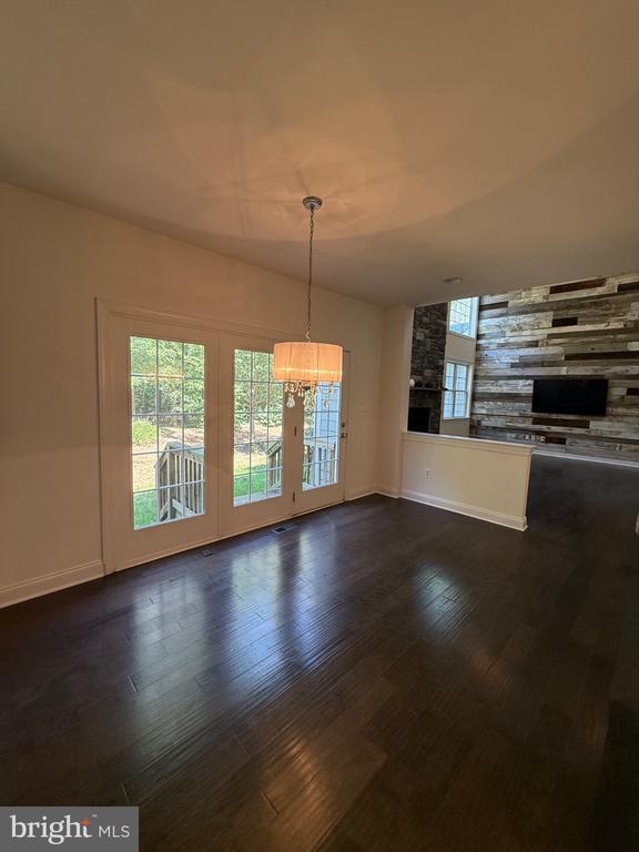 Building Photo - 11621 Pine Hollow Ln
