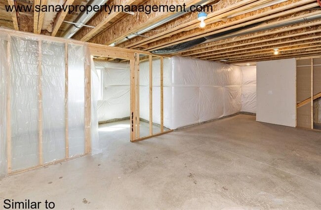 Building Photo - Smart-Tech Modern Home with Open Layout — Price Drop! Now Only $1895/Month