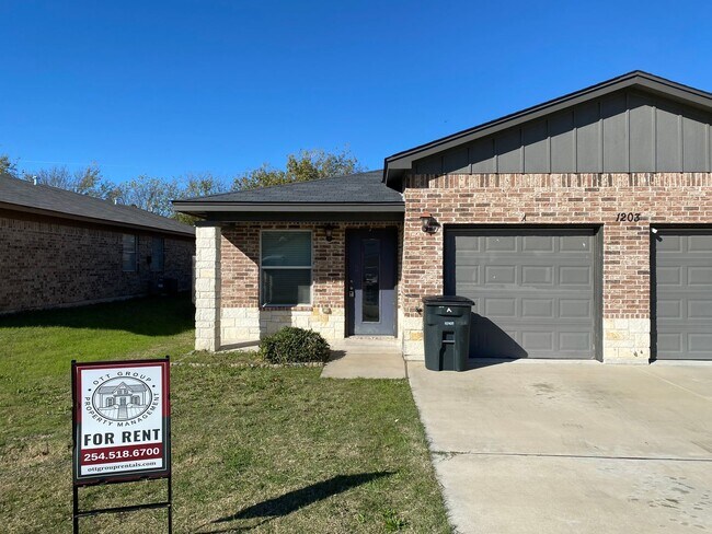 Primary Photo - 1203 Wales Dr