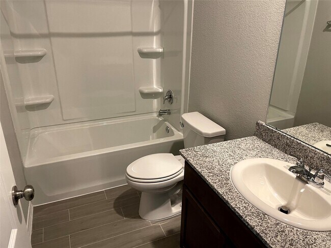 Building Photo - 25436 Northpark Lake Dr