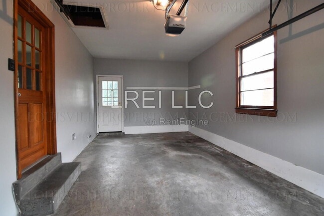 Building Photo - 3508 Janell Rd