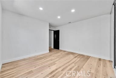 Building Photo - 22960 Cove View St