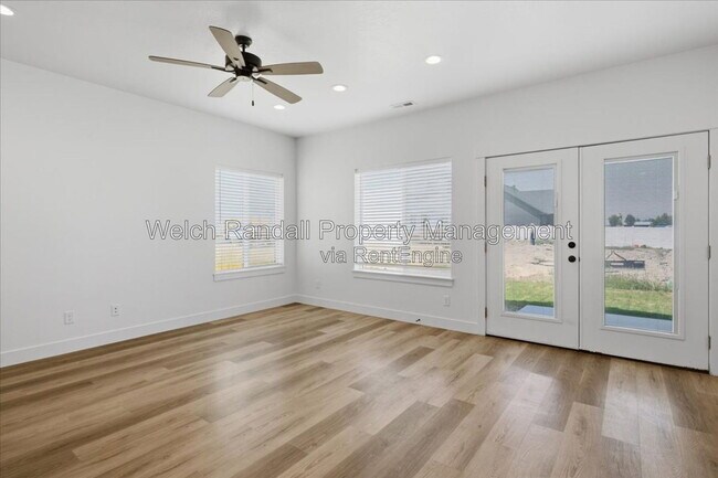 Building Photo - 1377 E 1230 S