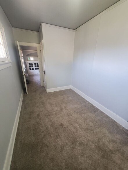 Building Photo - 3121 N 39th St