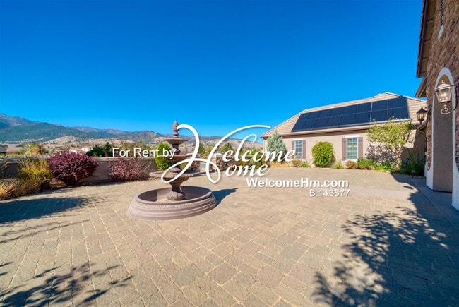 Building Photo - 15020 Redmond Lp