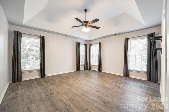 Building Photo - 8530 Walsham Dr