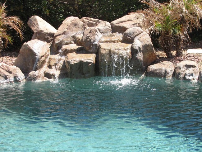 Building Photo - COMING SOON!!! Located in Vail Az  on a premium elevated lot!!