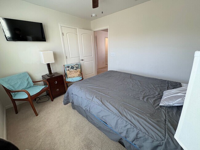 Building Photo - Rent Ready **Spacious 3-Bedroom Home with Open Concept & Large Fenced in Backyard**