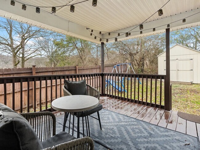 Building Photo - 509 Harold Prewett Dr