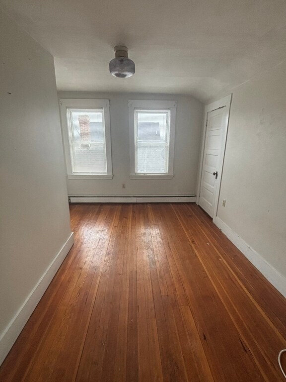 Building Photo - 1384 Gorham St