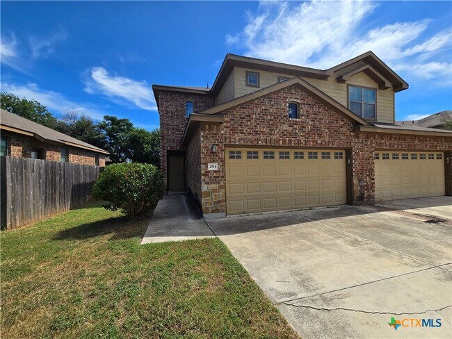 Building Photo - 294 Rosalie Dr