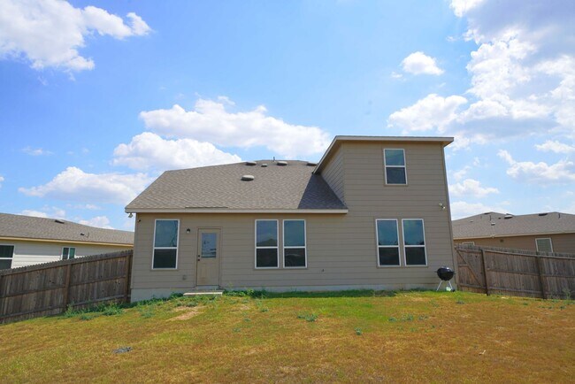 Building Photo - 3730 Acorn Pl